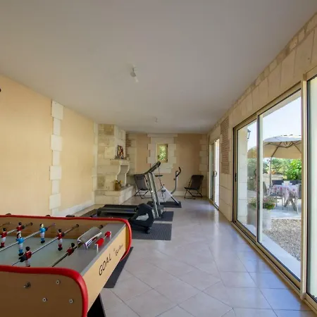 Country house Maison Spacieuse Avec Piscine Privee Et Internet A - Fr-1-616-132