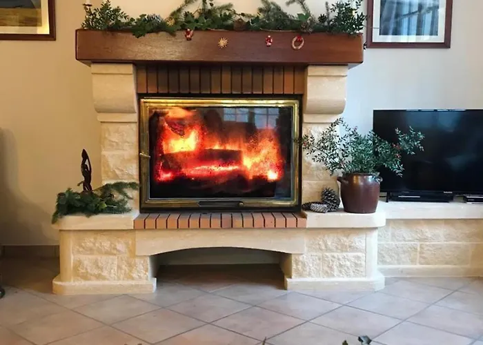 Сasa de vacaciones Maison De Charme Avec Piscine Privée, Salle De Sport Proche De Bergerac Et Périgueux - Fr-1-616-132 Villamblard